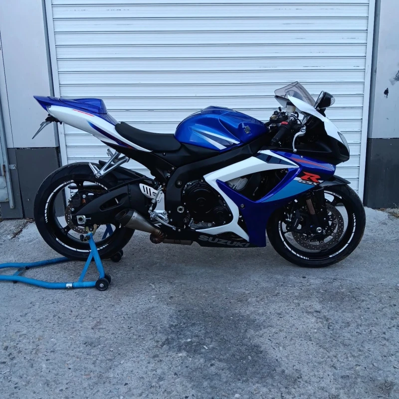 Suzuki Gsxr К7 750