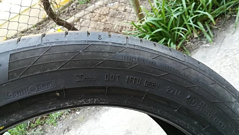 Гуми Летни 235/45R18, снимка 7 - Гуми и джанти - 24773484