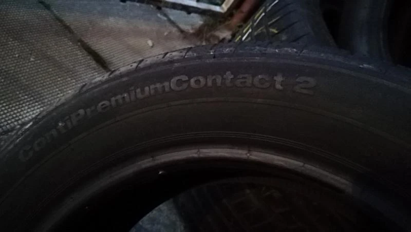 Гуми Летни 215/55R17, снимка 6 - Гуми и джанти - 24780452