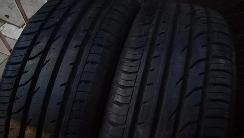 Гуми Летни 215/55R17, снимка 2 - Гуми и джанти - 24780452