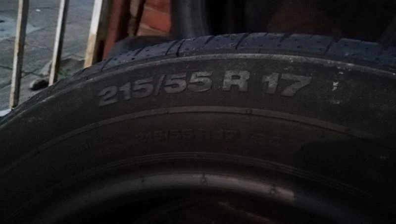 Гуми Летни 215/55R17, снимка 7 - Гуми и джанти - 24780452