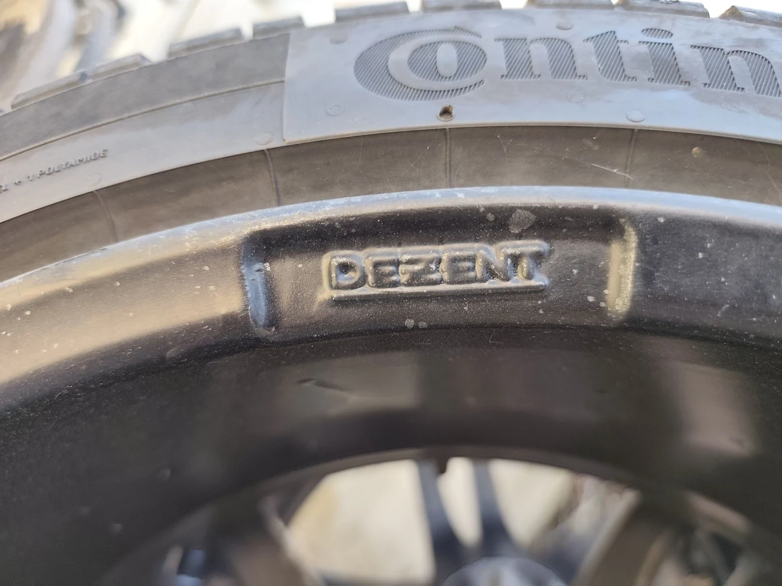 Гуми с джанти Continental 225/40R19, снимка 2 - Гуми и джанти - 56153882