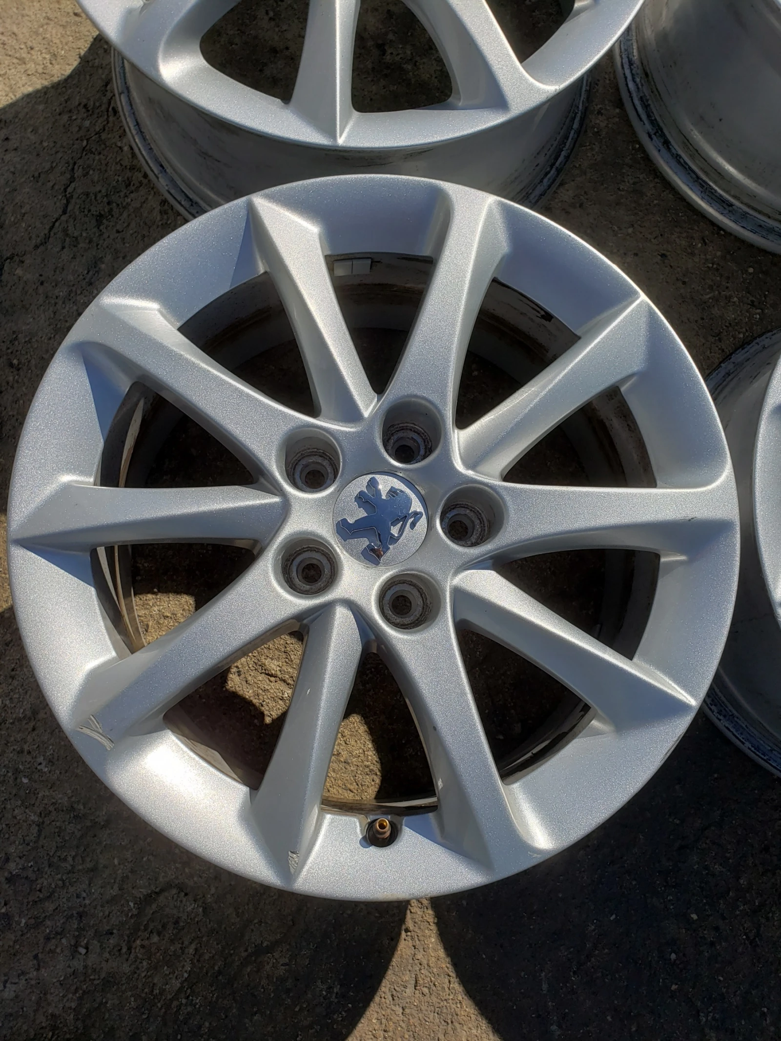 Джанти за Peugeot 508, снимка 2 - Гуми и джанти - 56346866