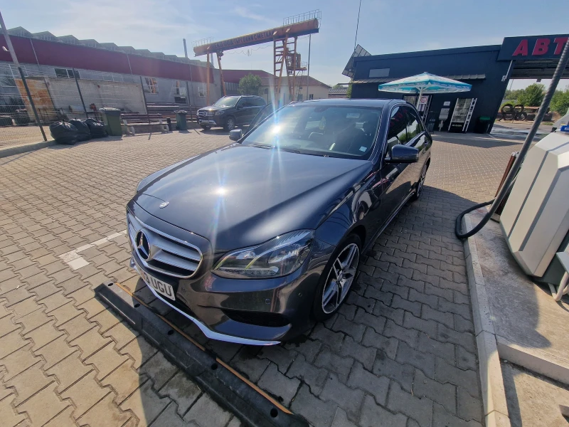 Mercedes-Benz E 220 CDI AMG, снимка 1 - Автомобили и джипове - 47308555