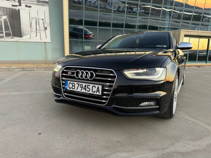 Audi S4, снимка 2 - Автомобили и джипове - 47595924