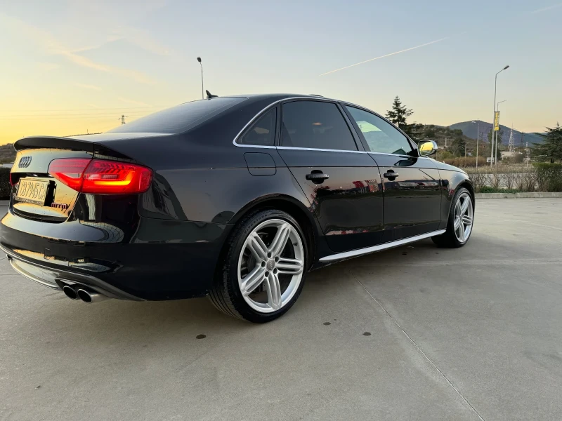 Audi S4, снимка 1 - Автомобили и джипове - 47595924