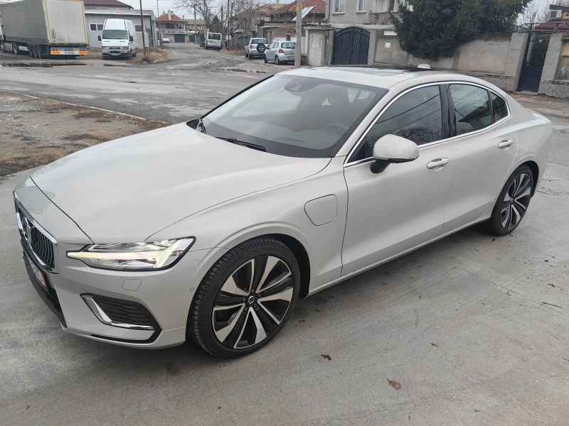 Volvo S60 T8 Inscription+ + +    360 ПОДГРЕВ ОБДУХВАНЕ МАСАЖ, снимка 3 - Автомобили и джипове - 47732904