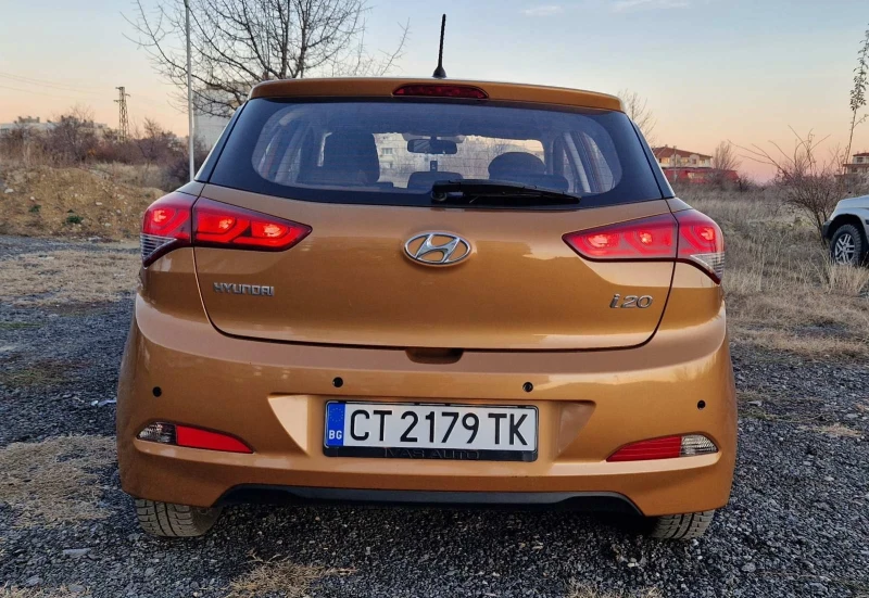 Hyundai I20, снимка 4 - Автомобили и джипове - 48369356