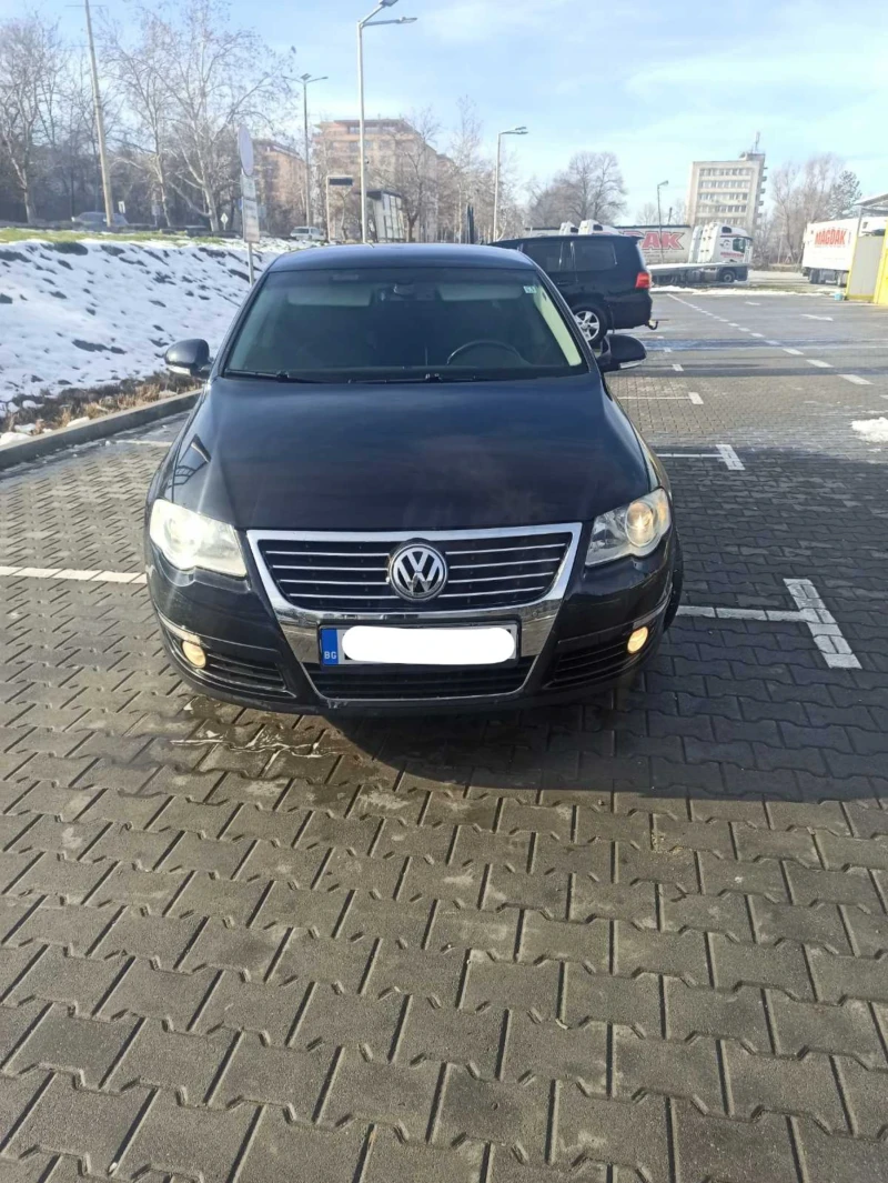 VW Passat, снимка 1 - Автомобили и джипове - 48575448