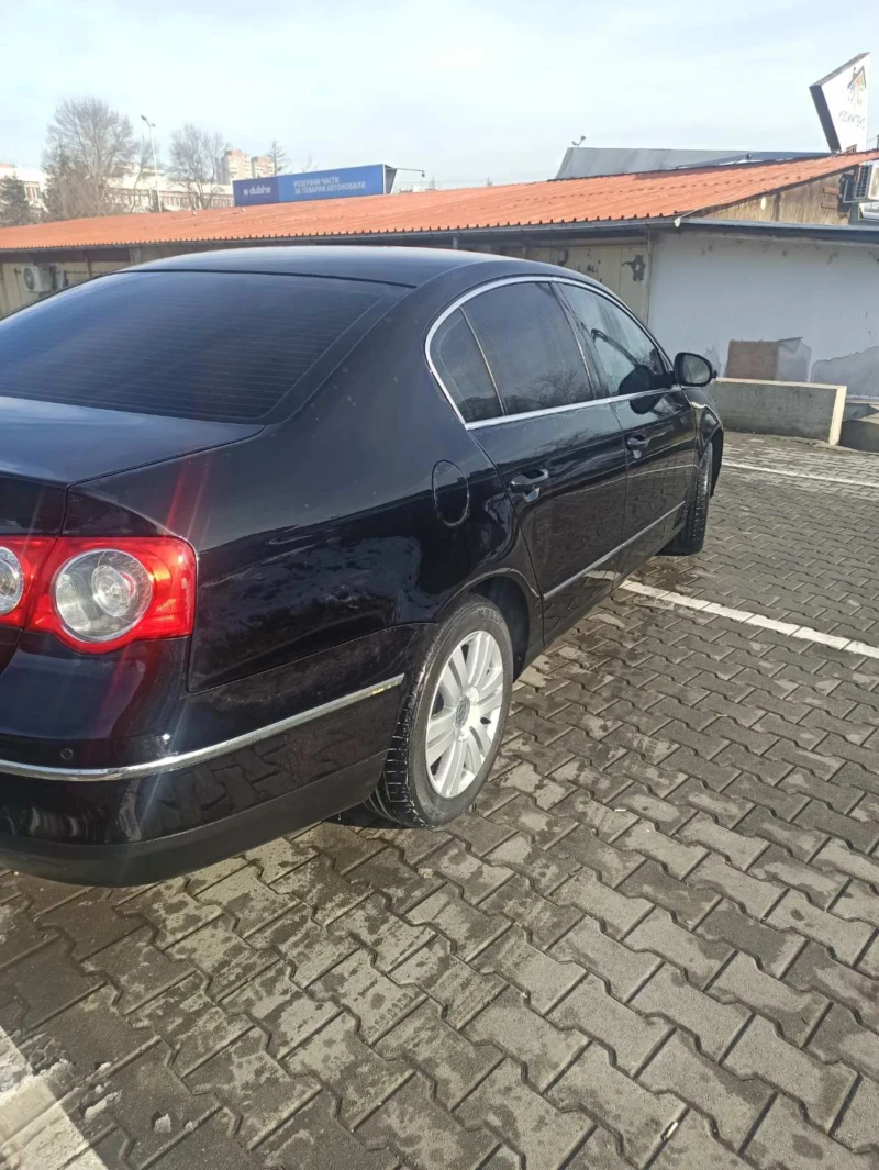 VW Passat, снимка 5 - Автомобили и джипове - 48575448