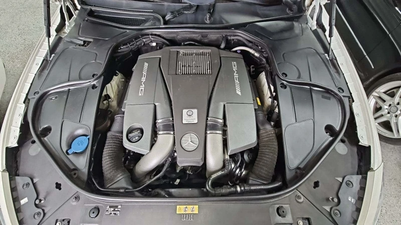 Mercedes-Benz S 63 AMG 4MATIC * BURMESTER * CAMERA * NAVI, снимка 10 - Автомобили и джипове - 48695424