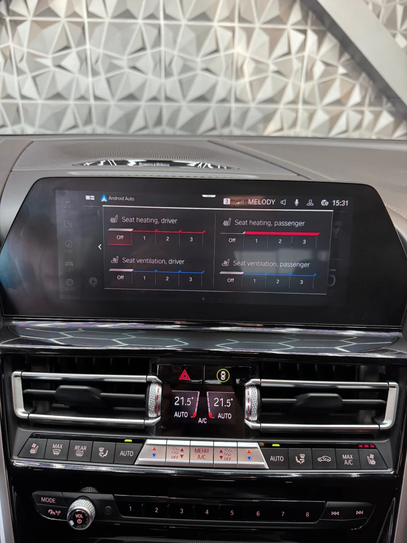 BMW 850 i xDrive * AC SCHNITZER ТУНИНГ* FULL Екстри* , снимка 10 - Автомобили и джипове - 49404187