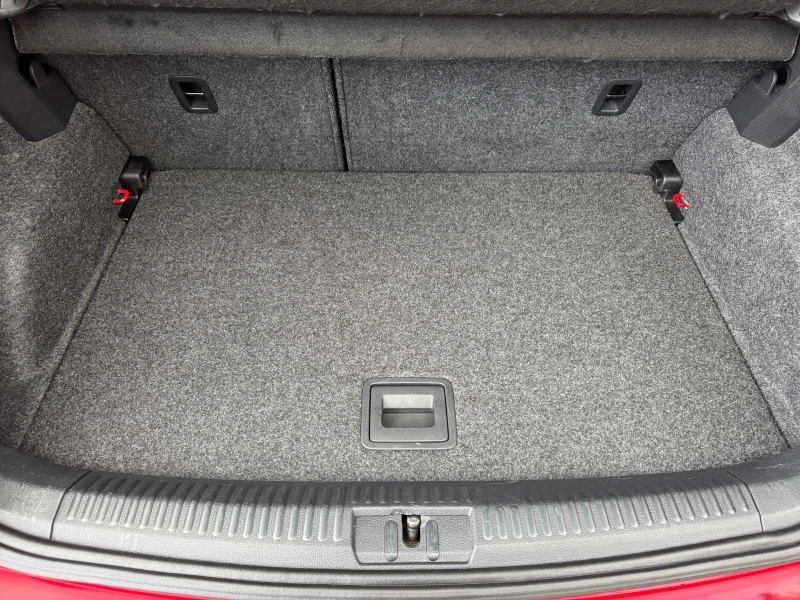 VW Polo 1.6TDI Cross Polo, снимка 12 - Автомобили и джипове - 50237809