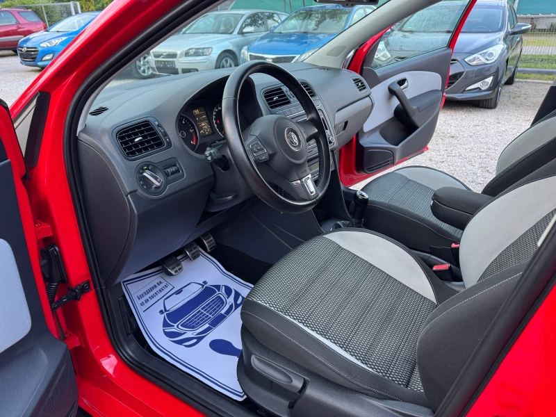 VW Polo 1.6TDI Cross Polo, снимка 8 - Автомобили и джипове - 50237809