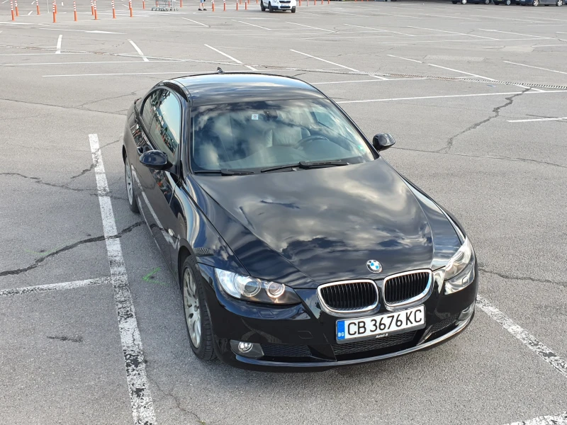 BMW 320 i, снимка 2 - Автомобили и джипове - 51130941