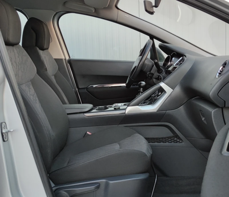 Peugeot 3008 1.6HDI* 109к.с* , снимка 12 - Автомобили и джипове - 51417004