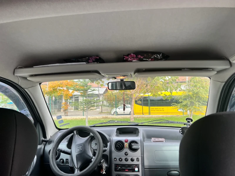 Peugeot Partner, снимка 13 - Автомобили и джипове - 52266017