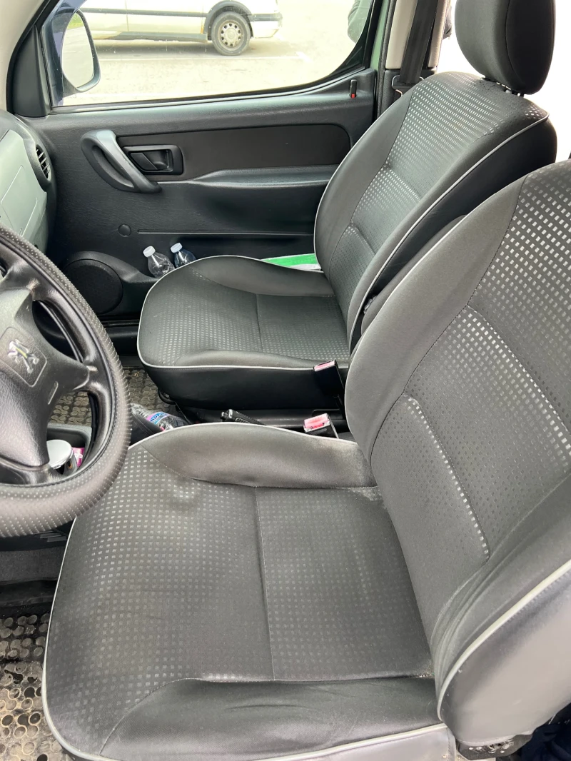 Peugeot Partner, снимка 16 - Автомобили и джипове - 52266017