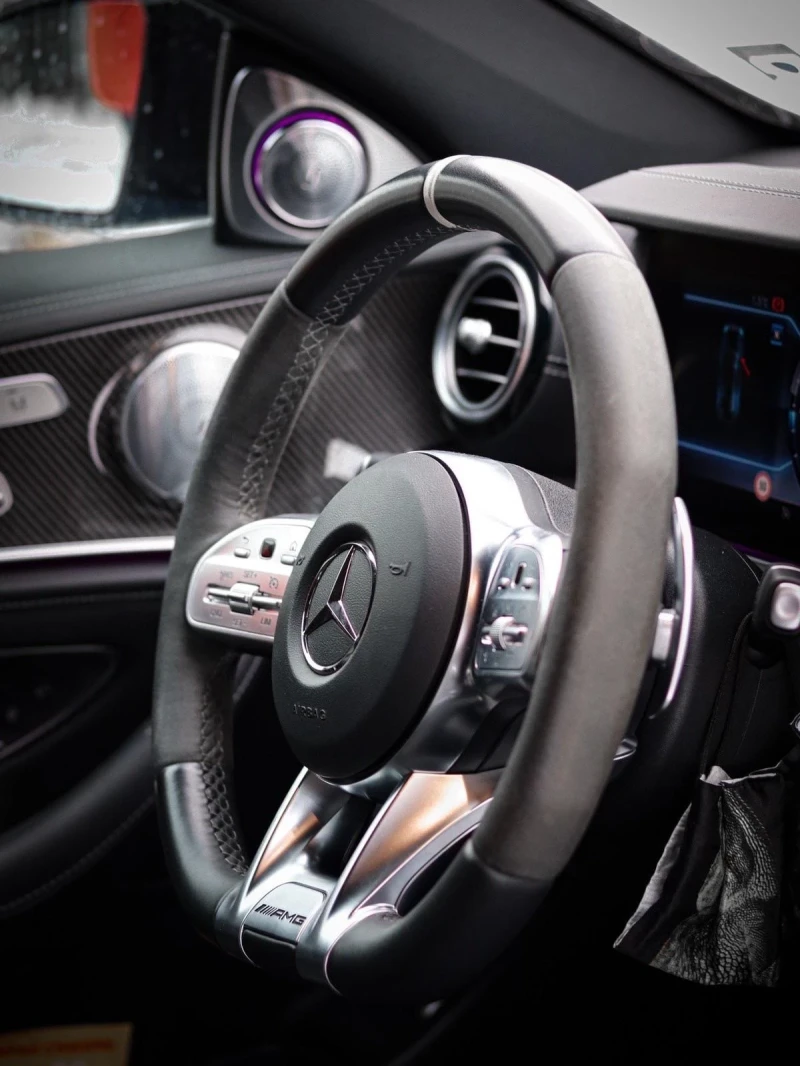 Mercedes-Benz E 63 AMG S, снимка 7 - Автомобили и джипове - 52276134