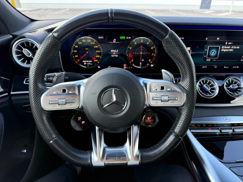 Mercedes-Benz GT GT 43 AMG 4-MATIC+ , снимка 14 - Автомобили и джипове - 52501772