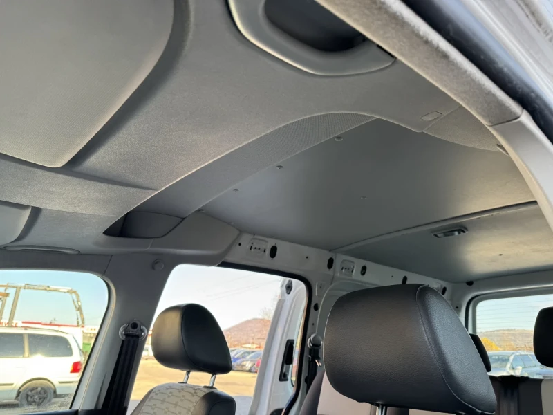VW Caddy 1.6TDI Maxxsi 5места, снимка 6 - Автомобили и джипове - 52776114