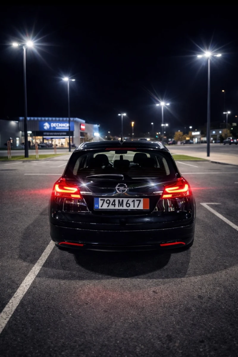 Opel Insignia Sport Torer, снимка 6 - Автомобили и джипове - 52819027