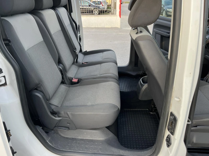 VW Caddy MAXI 1.6TDI 102кс EURO 5B КЛИМАТИК, снимка 10 - Автомобили и джипове - 52839781