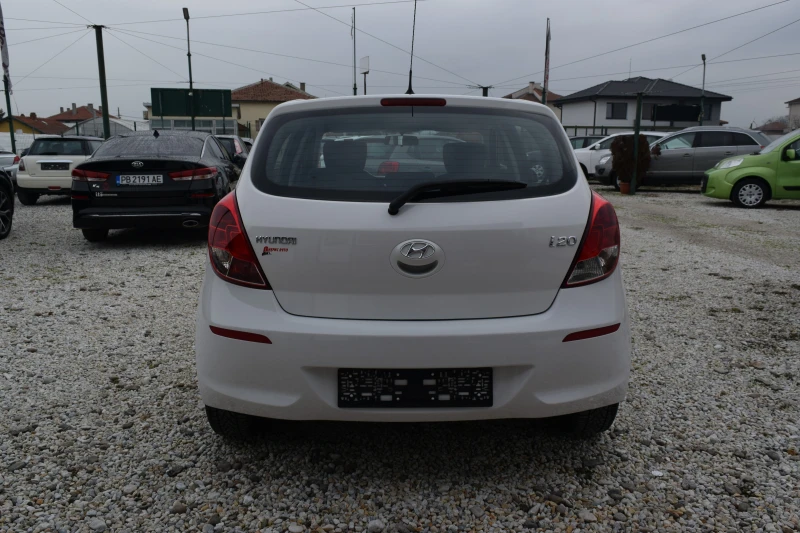 Hyundai I20 1.25 i* 142000 km!!Euro5B* , снимка 5 - Автомобили и джипове - 52873492