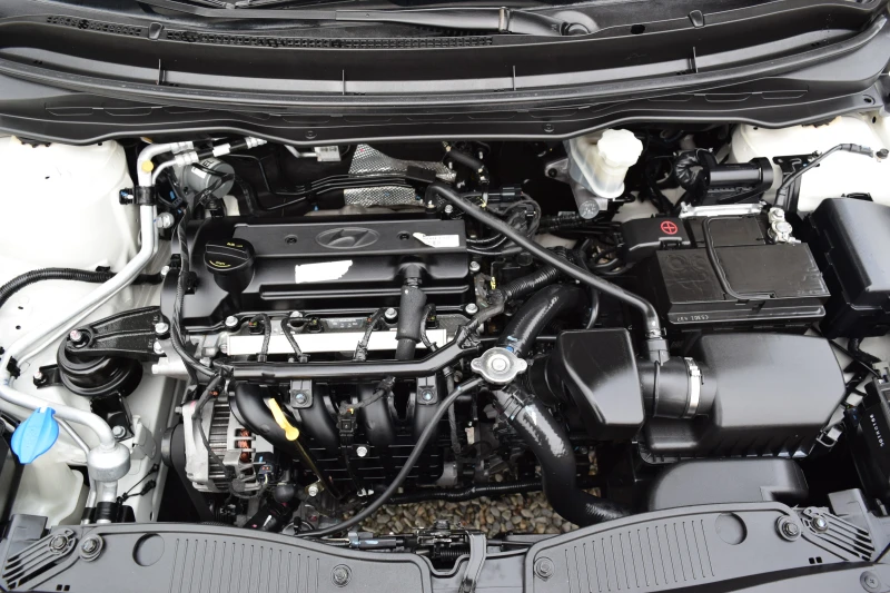 Hyundai I20 1.25 i* 142000 km!!Euro5B* , снимка 15 - Автомобили и джипове - 52873492