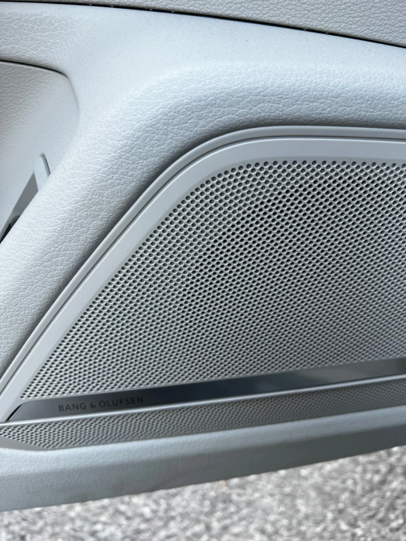 Audi A6 TFSI 55 s-line B&O 20, снимка 8 - Автомобили и джипове - 53089113