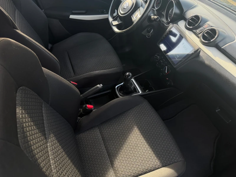 Suzuki Swift 1.2 i + LPG kamera navi, снимка 13 - Автомобили и джипове - 53367363