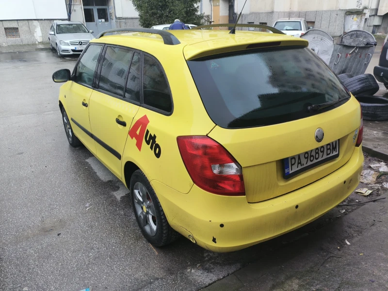 Skoda Fabia, снимка 4 - Автомобили и джипове - 53449775