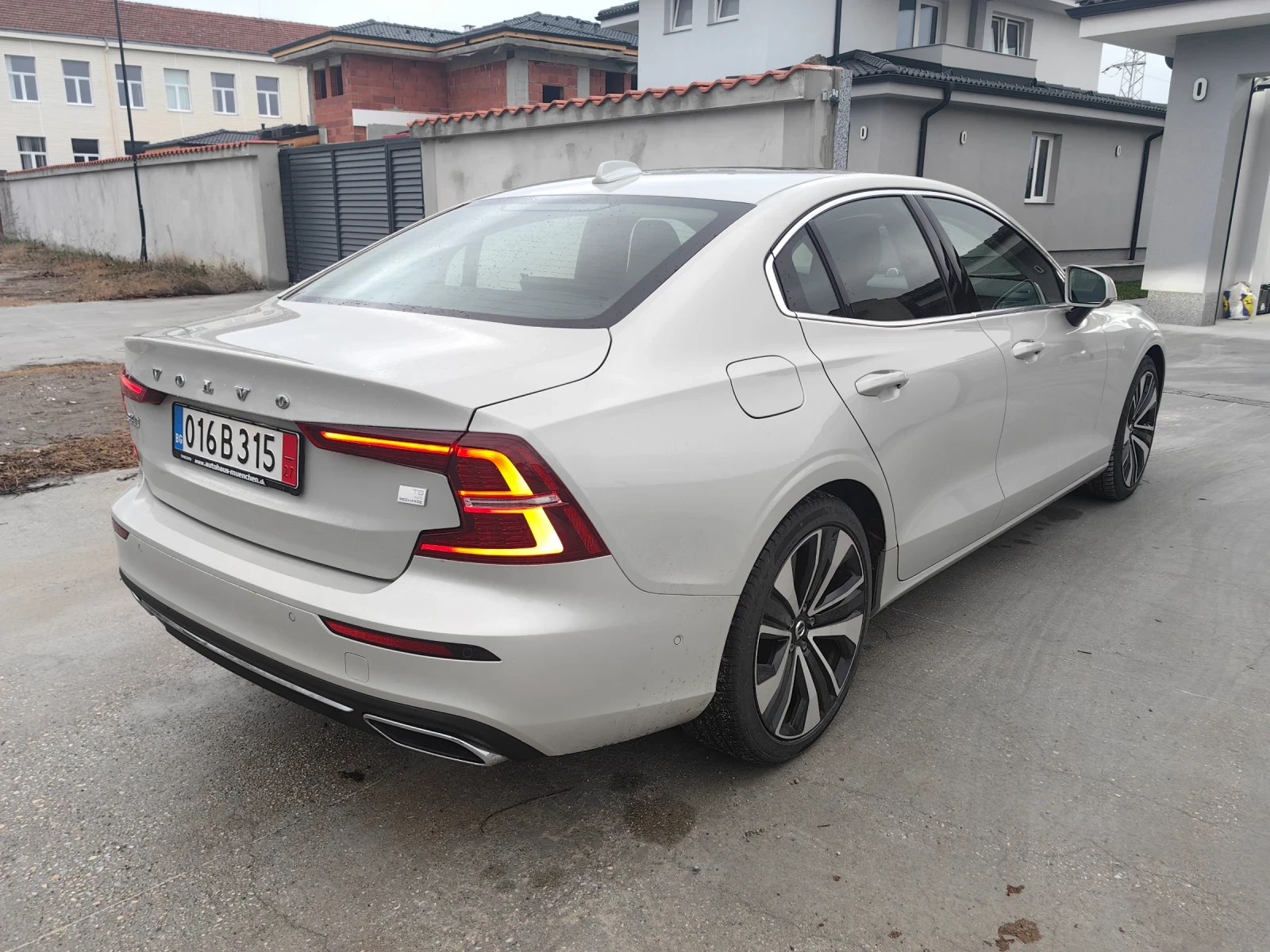 Volvo S60 T8 Inscription+ + +    360 ПОДГРЕВ ОБДУХВАНЕ МАСАЖ - изображение 5