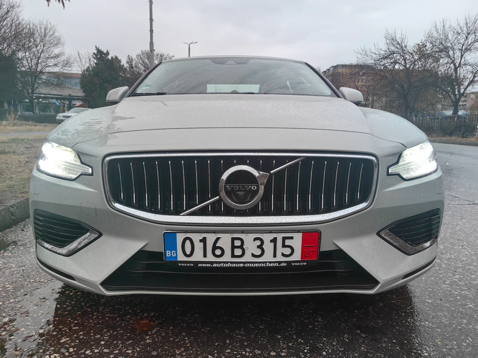 Volvo S60 T8 Inscription+ + +    360 ПОДГРЕВ ОБДУХВАНЕ МАСАЖ - изображение 2