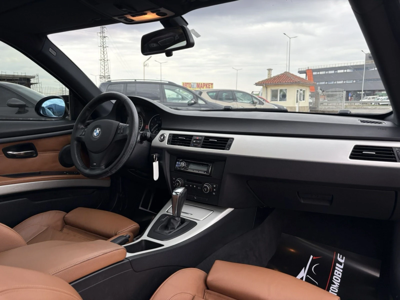 BMW 330 Оригинален М пакет  - изображение 9