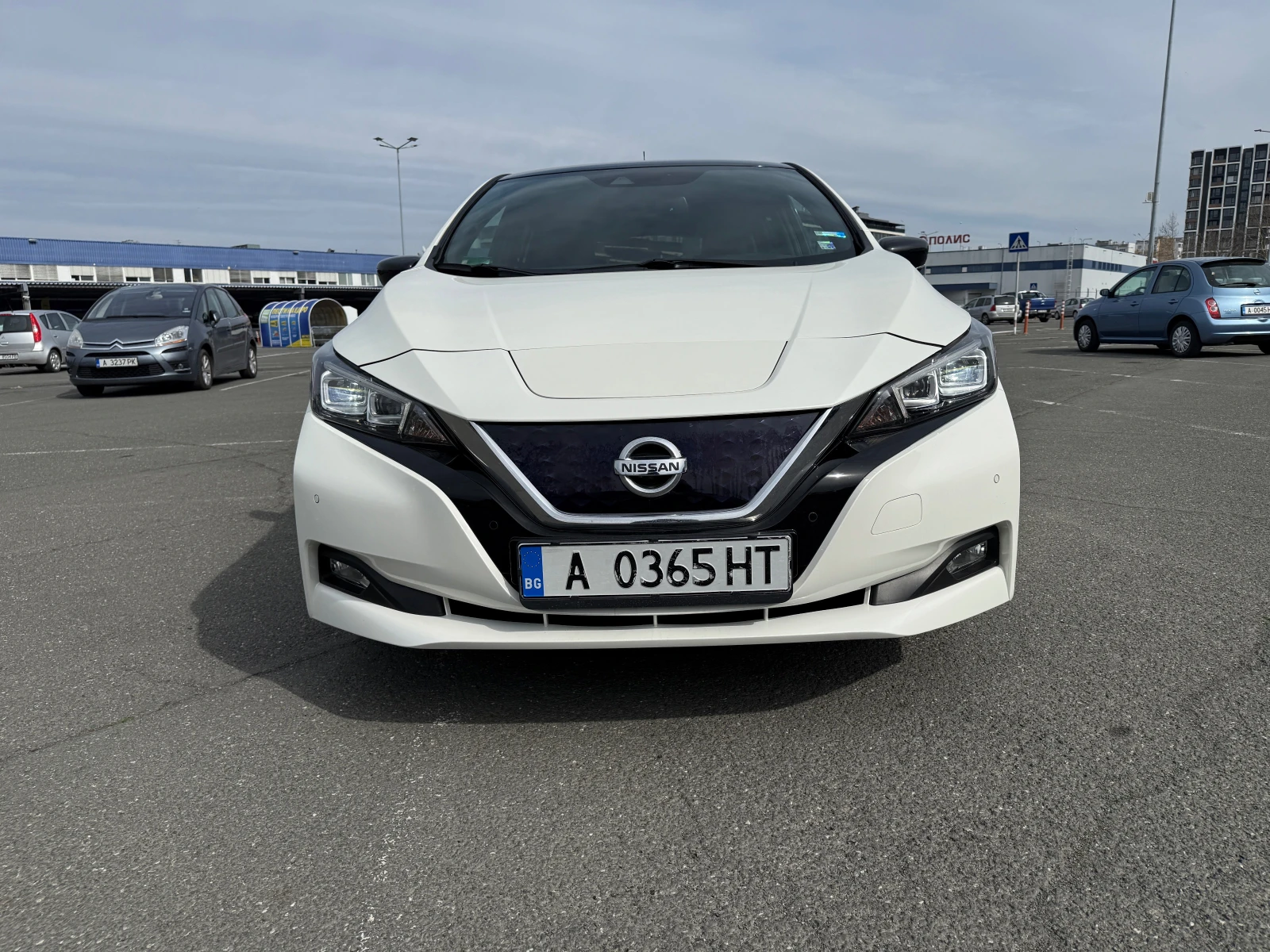 Nissan Leaf   - изображение 7