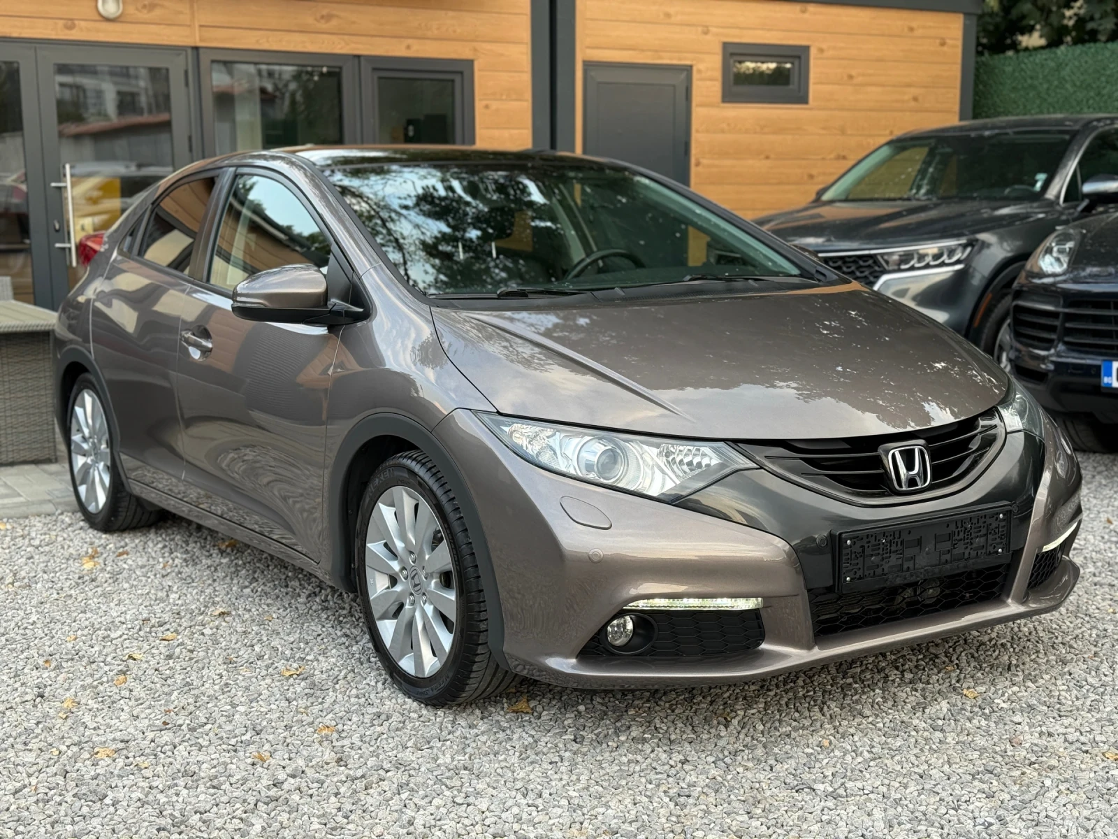 Honda Civic 1.8I/141HP/AUTOMATIC/ПАНОРАМА/КОЖА - изображение 3
