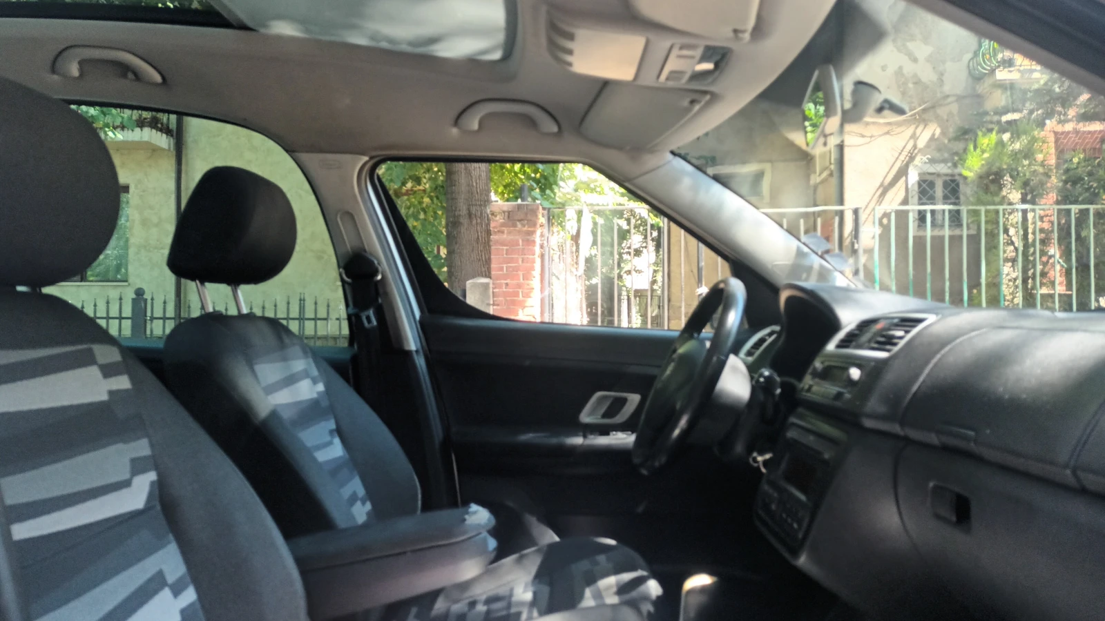 Skoda Roomster 1.9 TDI - изображение 10