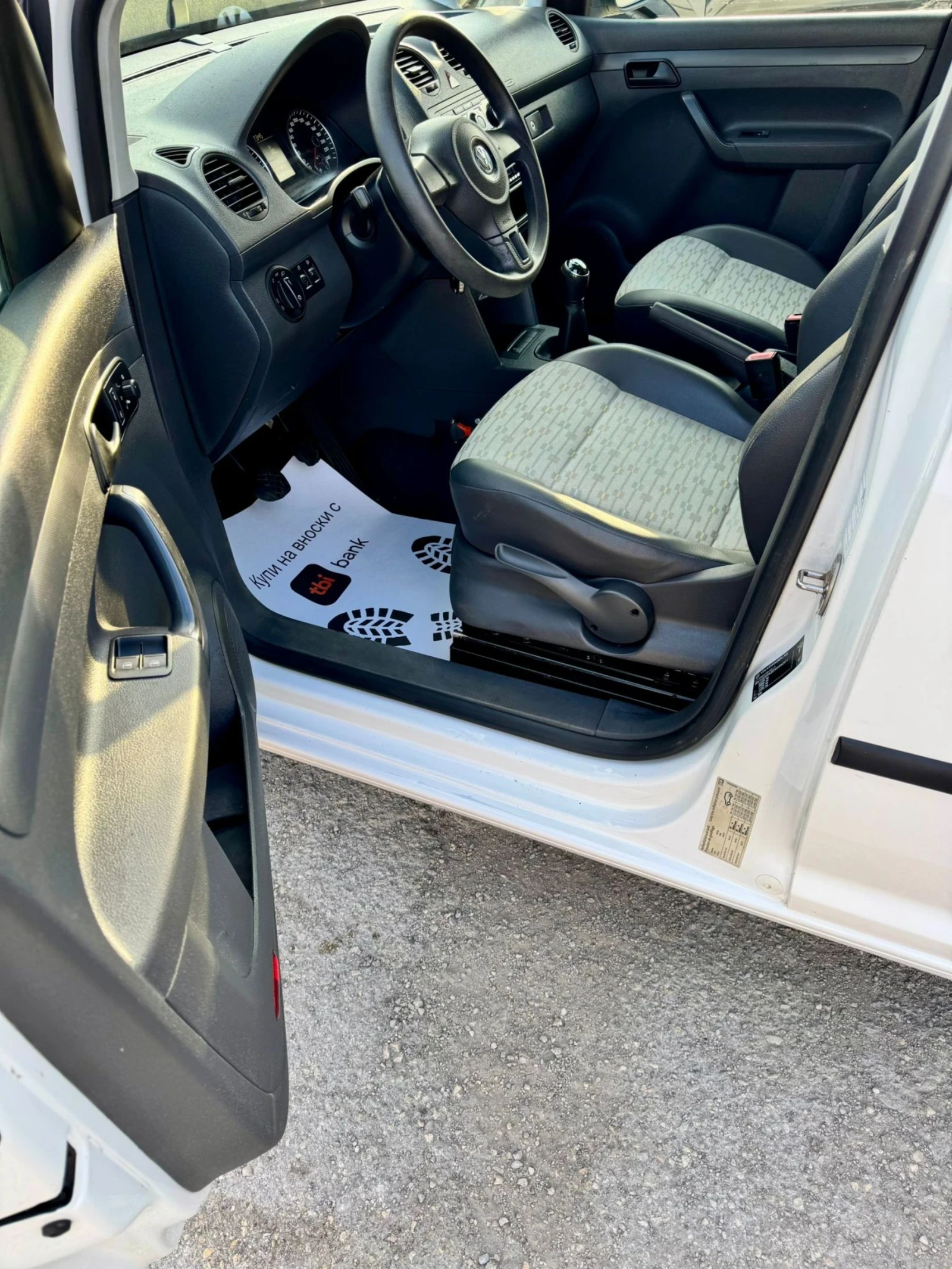 VW Caddy 1.6 TDI, MAXI, КЛИМАТИК  - изображение 10