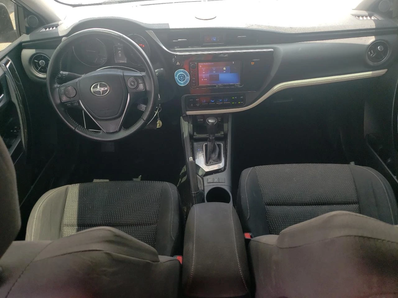 Toyota Auris  SCION IM - изображение 5