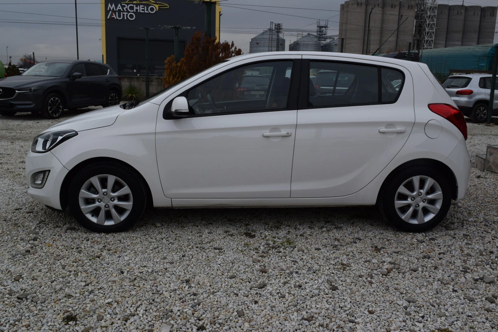 Hyundai I20 1.25 i* 142000 km!!Euro5B*  - изображение 3