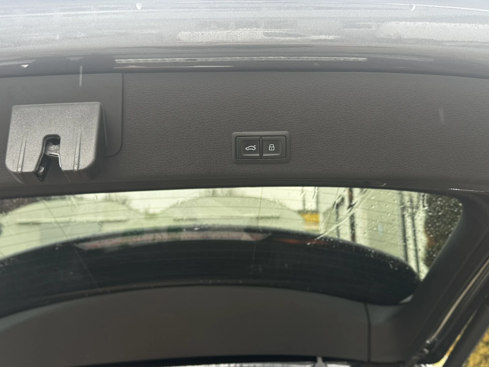 Audi E-Tron  - изображение 5