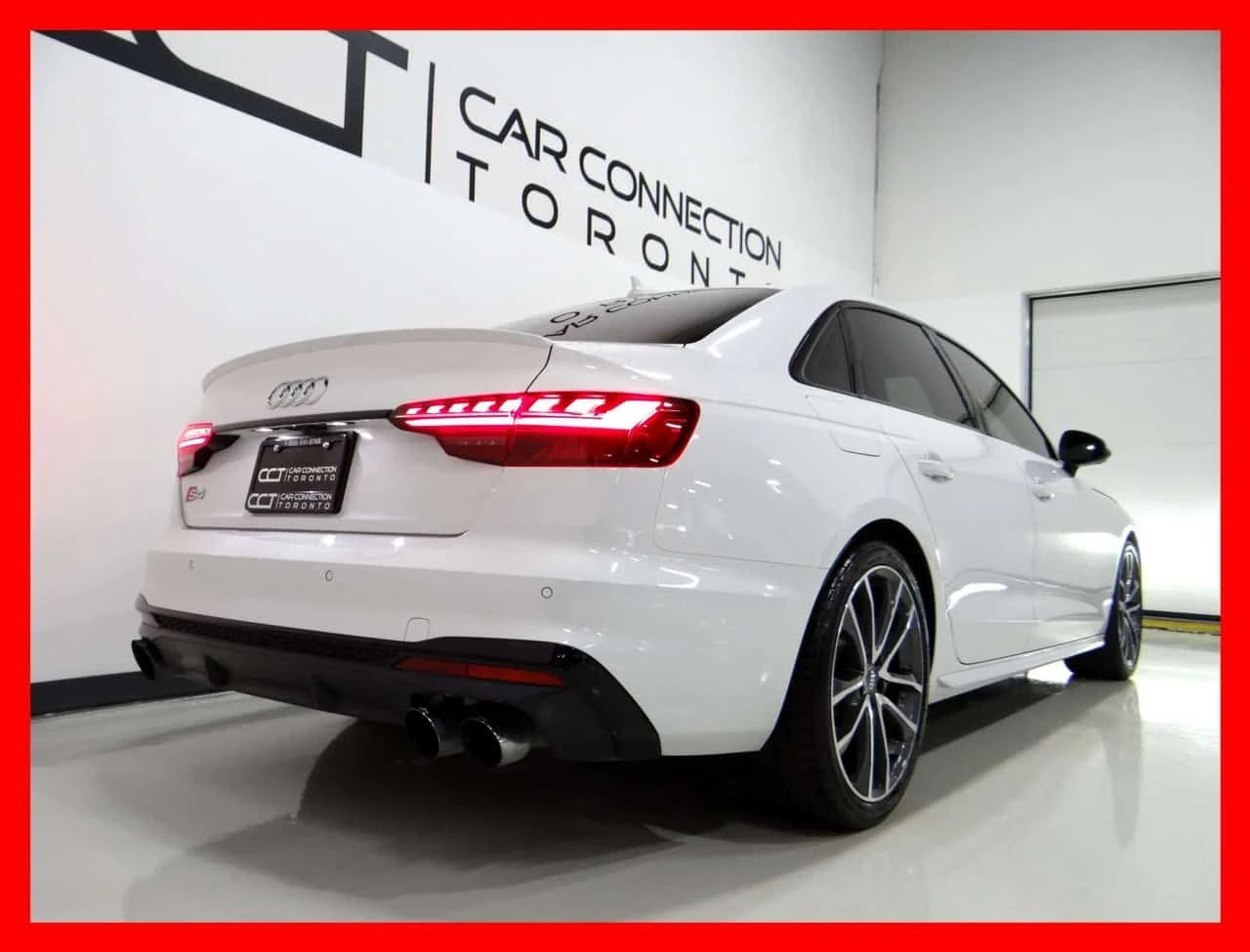 Audi S4 quattro Prestige  CARFAX, снимка 5 - Автомобили и джипове - 53985499