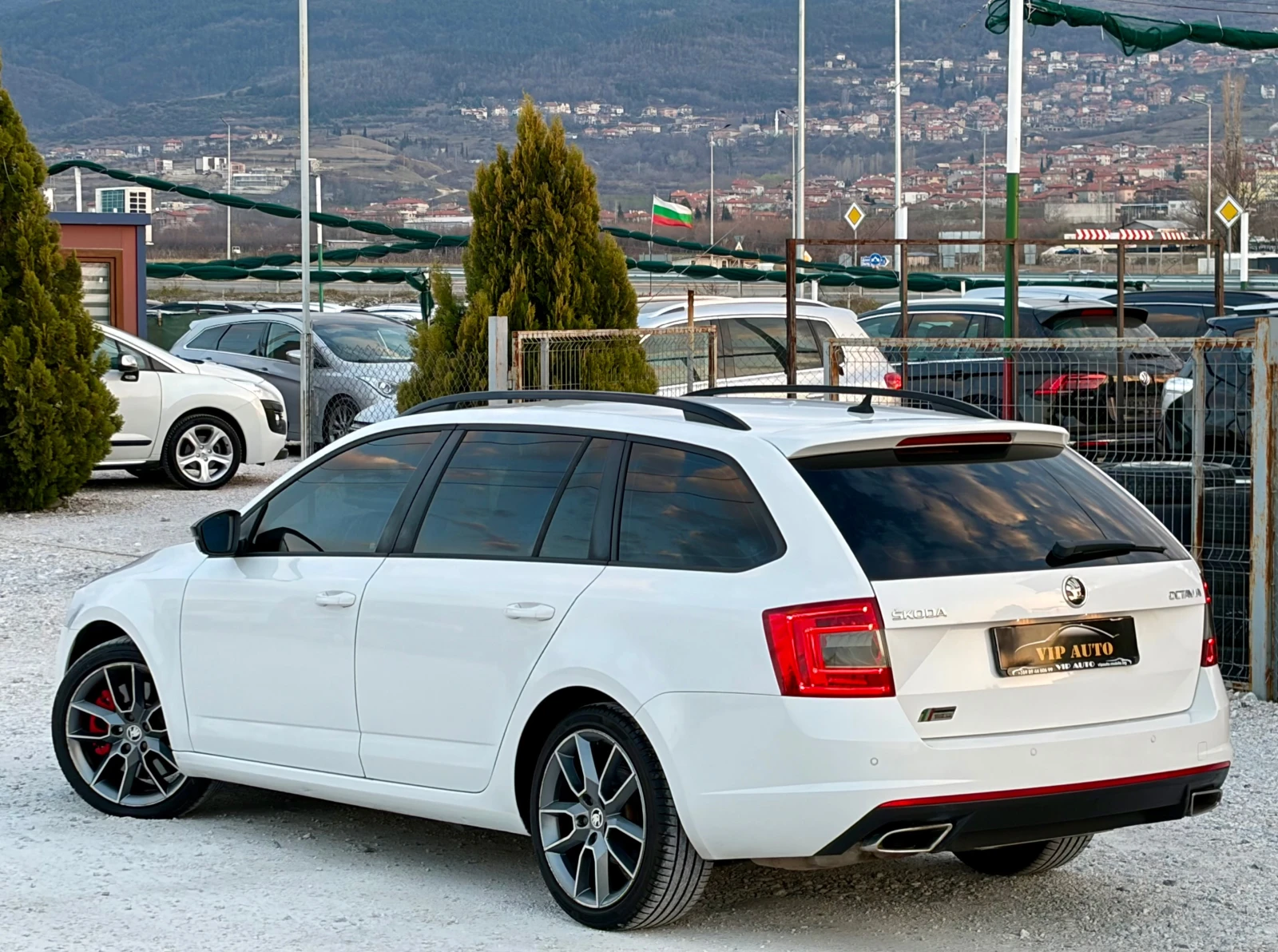 Skoda Octavia VRS 2.0TDI DSG, снимка 8 - Автомобили и джипове - 54013849