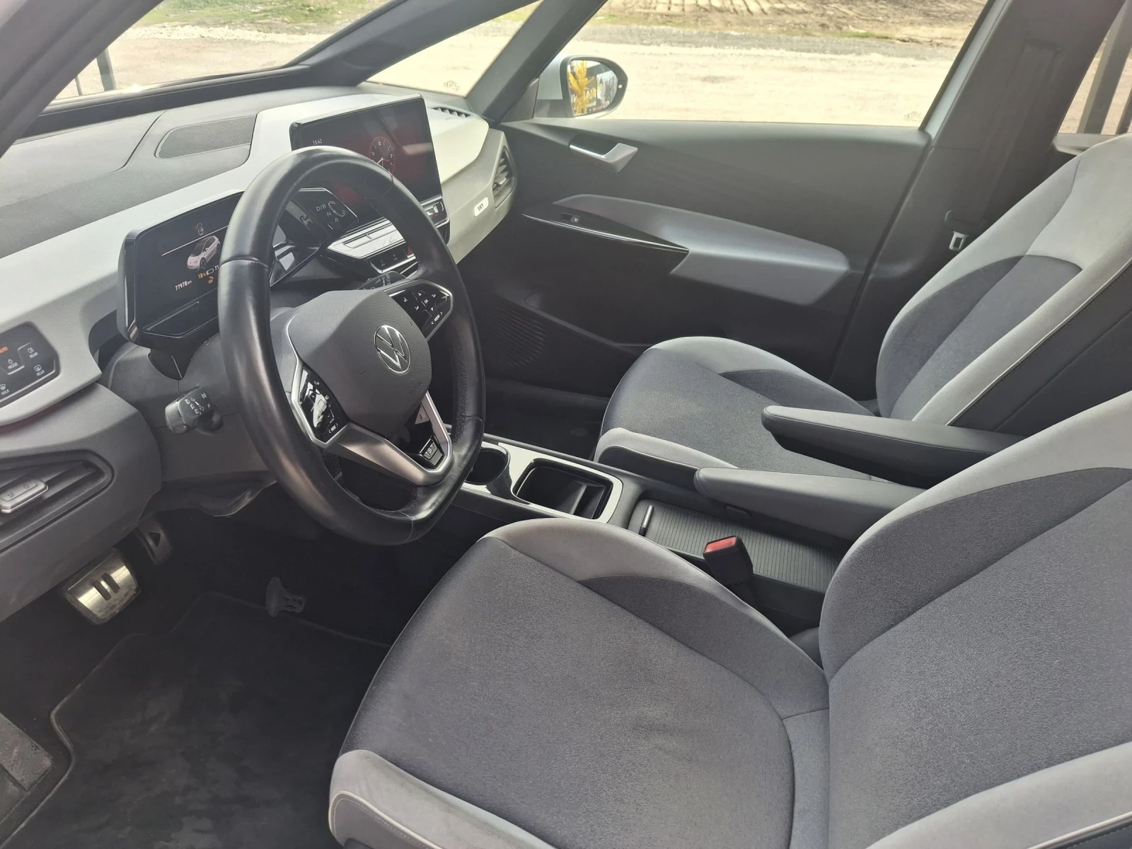 VW ID.3 First Plus* * 58kwh* * carplay* * camera 78.x.km | Mobile.bg � ����������� 12