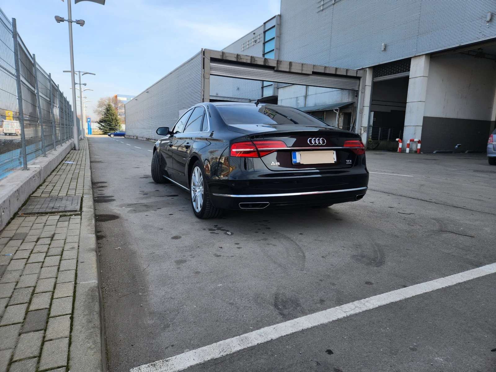 Audi A8 LUXURY, снимка 4 - Автомобили и джипове - 54102442