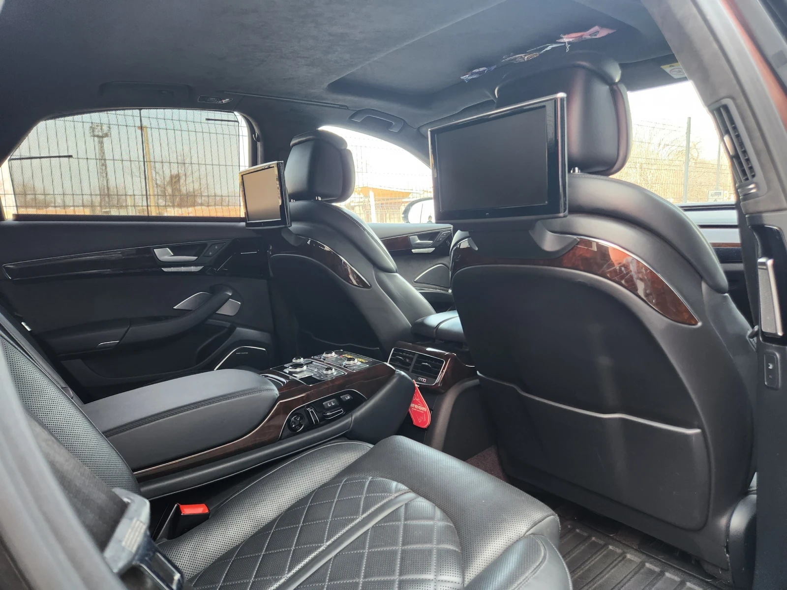 Audi A8 LUXURY, снимка 10 - Автомобили и джипове - 54102442