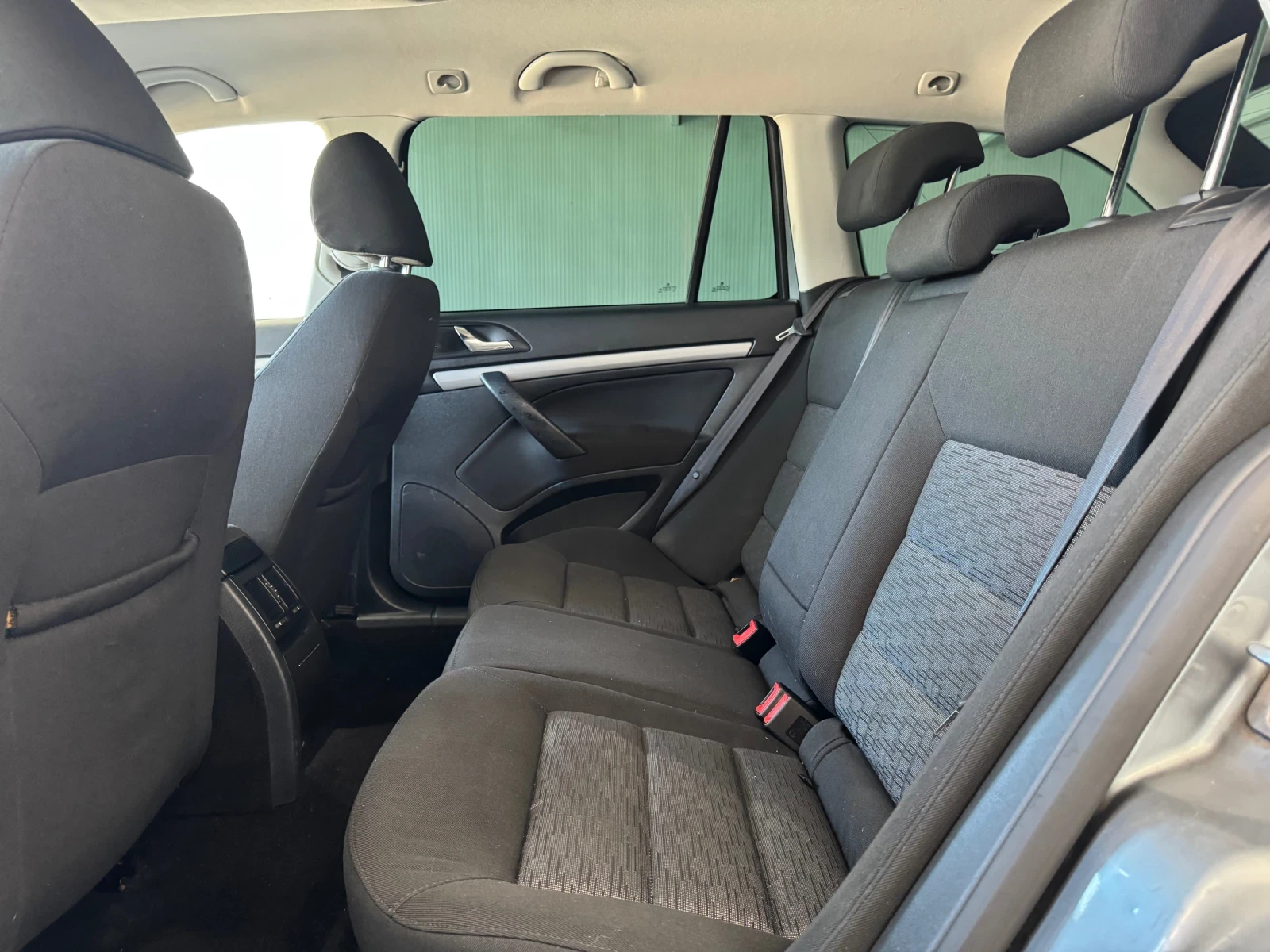 Skoda Octavia NAVI-AVTOMAT-2.0-140, снимка 13 - Автомобили и джипове - 54238346