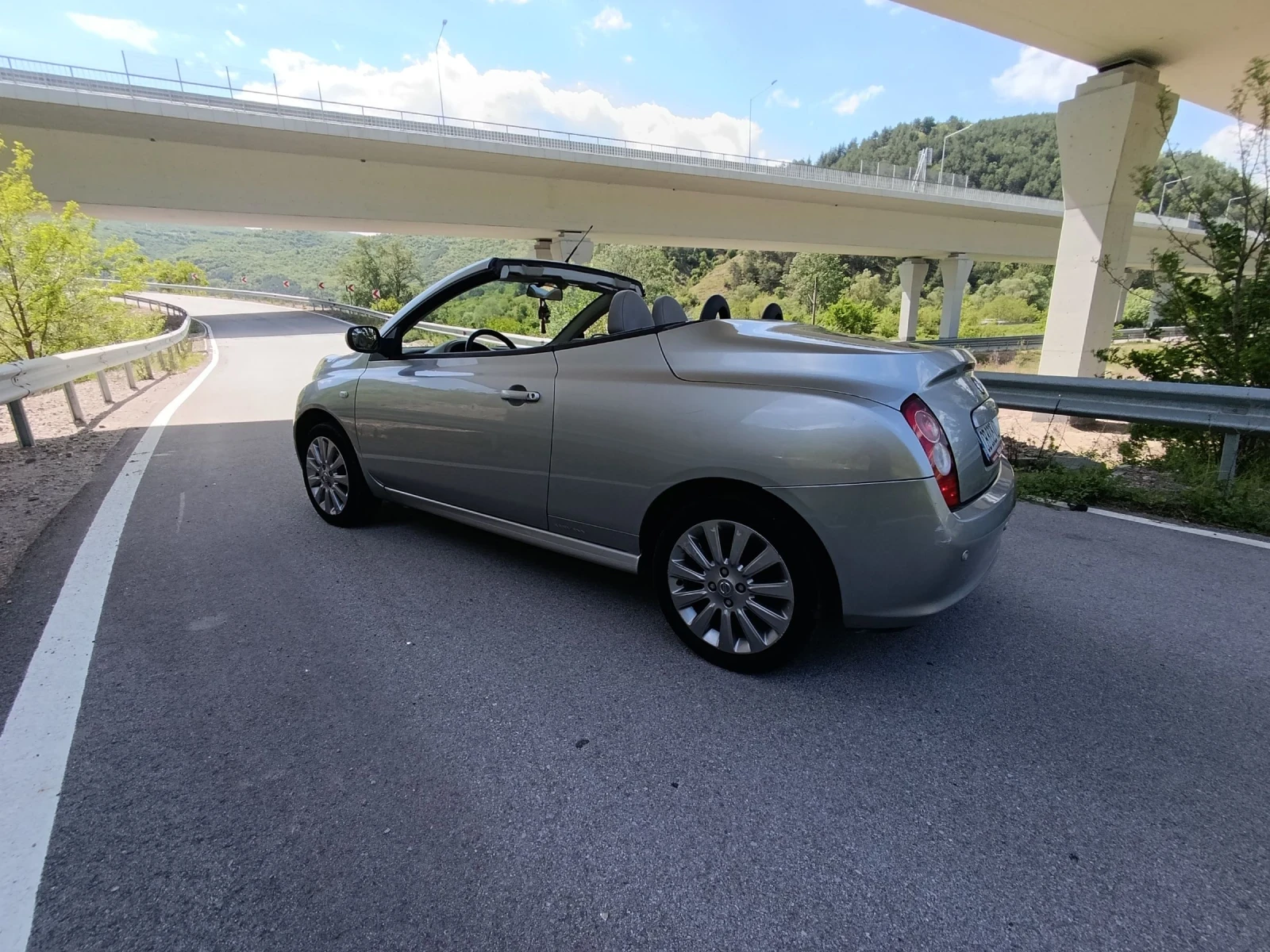 Nissan Micra 1.6 Cabrio, снимка 5 - Автомобили и джипове - 54442694
