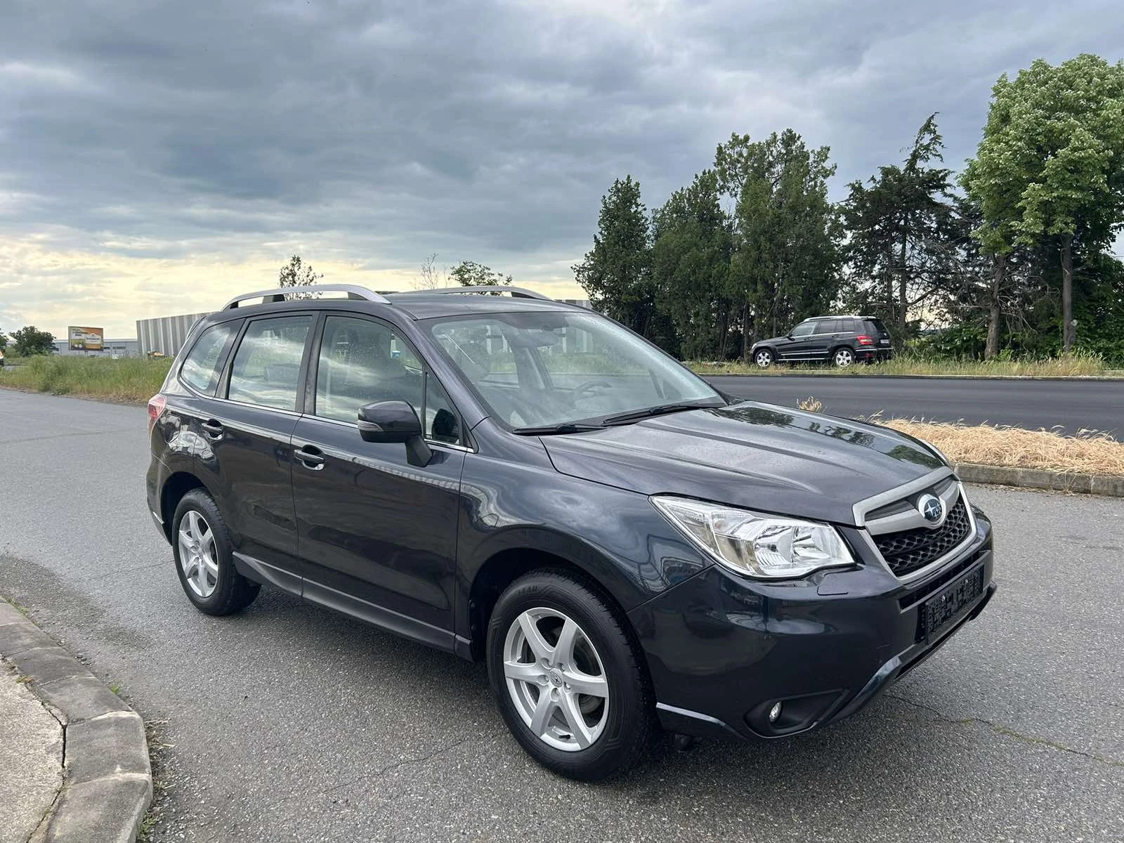 Subaru Forester 2.0 4X4, снимка 2 - Автомобили и джипове - 54616821